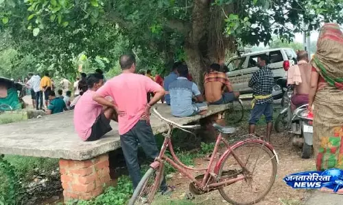 Puri में गला रेतकर एक युवक की बेरहमी से हत्या कर दी गई Puri में गला रेतकर एक युवक की बेरहमी से हत्या कर दी गई