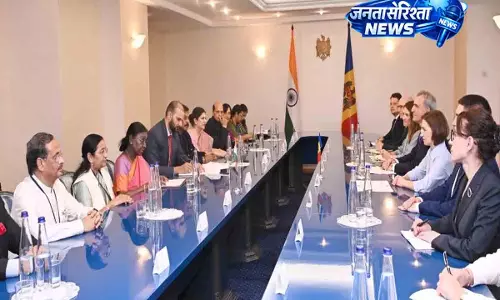 राष्ट्रपति मुर्मू, मोल्दोवन समकक्ष सैंडू ने सहयोग को गहरा करने के तरीकों पर चर्चा की राष्ट्रपति मुर्मू, मोल्दोवन समकक्ष सैंडू ने सहयोग को गहरा करने के तरीकों पर चर्चा की