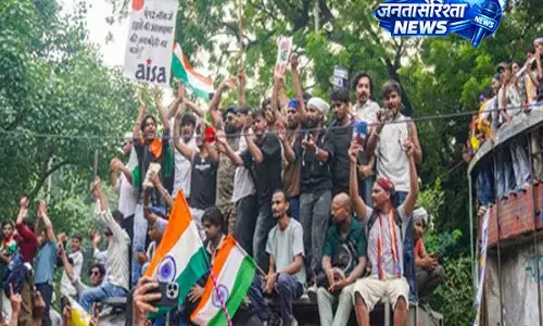 मांगों पर कोई समझौता नहीं: संसद चलो मार्च में बोले CJP चीफ अभिजीत दिपके मांगों पर कोई समझौता नहीं: संसद चलो मार्च में बोले CJP चीफ अभिजीत दिपके