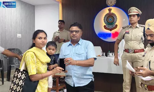पुलिस की पहल : 129 नग गुम मोबाइल असल मालिकों को किए गए वापस पुलिस की पहल : 129 नग गुम मोबाइल असल मालिकों को किए गए वापस