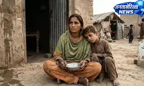कंगाली की राह पर पाकिस्तान, जनता बेहाल कंगाली की राह पर पाकिस्तान, जनता बेहाल