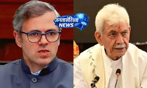 जम्मू-कश्मीर में बारिश का कहर, CM उमर ने किया मुआवजे का एलान जम्मू-कश्मीर में बारिश का कहर, CM उमर ने किया मुआवजे का एलान