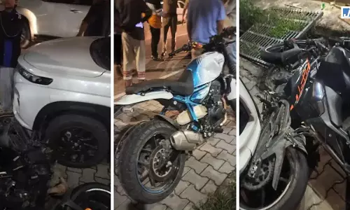 BREAKING: तेज रफ्तार KTM की टक्कर से नेशनल बॉक्सर नलिन थापा की मौत, दूसरा युवक ICU में भर्ती BREAKING: तेज रफ्तार KTM की टक्कर से नेशनल बॉक्सर नलिन थापा की मौत, दूसरा युवक ICU में भर्ती