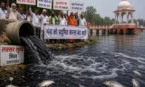 Ganges; में काला पानी प्रवाह पर सख्त हुआ वन विभाग, जांच शुरू Ganges; में काला पानी प्रवाह पर सख्त हुआ वन विभाग, जांच शुरू