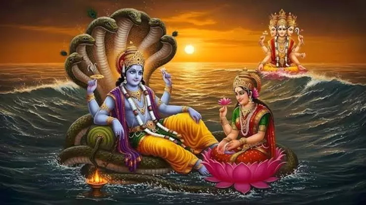 चातुर्मास 2026: शुभ कार्यों पर क्यों लगती है रोक? ब्रह्मा, विष्णु और महेश से जुड़ी मान्यता चातुर्मास 2026: शुभ कार्यों पर क्यों लगती है रोक? ब्रह्मा, विष्णु और महेश से जुड़ी मान्यता