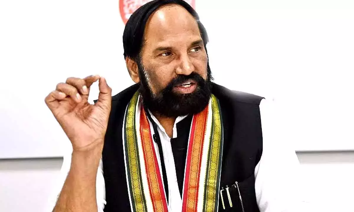 Telangana: उत्तम सिंचाई व्यवस्था के लिए फंड जुटाने की कोशिश कर रहे हैं Telangana: उत्तम सिंचाई व्यवस्था के लिए फंड जुटाने की कोशिश कर रहे हैं