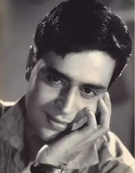 जैकी श्रॉफ ने दिग्गज अभिनेता राजेंद्र कुमार और सुरों की मलिका गीता दत्त को किया नमन, सोशल मीडिया पर दी श्रद्धांजलि जैकी श्रॉफ ने दिग्गज अभिनेता राजेंद्र कुमार और सुरों की मलिका गीता दत्त को किया नमन, सोशल मीडिया पर दी श्रद्धांजलि