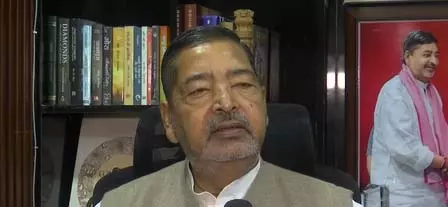 शांतिपूर्ण विरोध को दबाना लोकतंत्र पर हमला, सोनम वांगचुक के समर्थन में सपा सांसद, सरकार पर साधा निशाना शांतिपूर्ण विरोध को दबाना लोकतंत्र पर हमला, सोनम वांगचुक के समर्थन में सपा सांसद, सरकार पर साधा निशाना