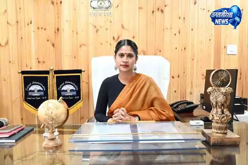 लाहौल-स्पीति में विकास कार्यों की समीक्षा बैठक लाहौल-स्पीति में विकास कार्यों की समीक्षा बैठक