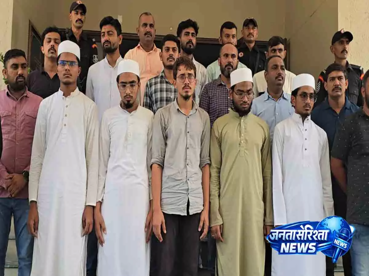 ISI की नई चाल: राजस्थान में जासूसी नेटवर्क तो गुजरात में दहलाने की कोशिश ISI की नई चाल: राजस्थान में जासूसी नेटवर्क तो गुजरात में दहलाने की कोशिश