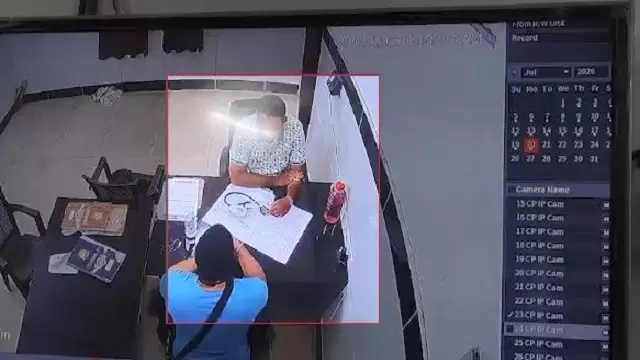 बारागडा CHC में मरीज़ के रिश्तेदार ने लकड़ी के स्टूल से डॉक्टर पर किया हमला बारागडा CHC में मरीज़ के रिश्तेदार ने लकड़ी के स्टूल से डॉक्टर पर किया हमला