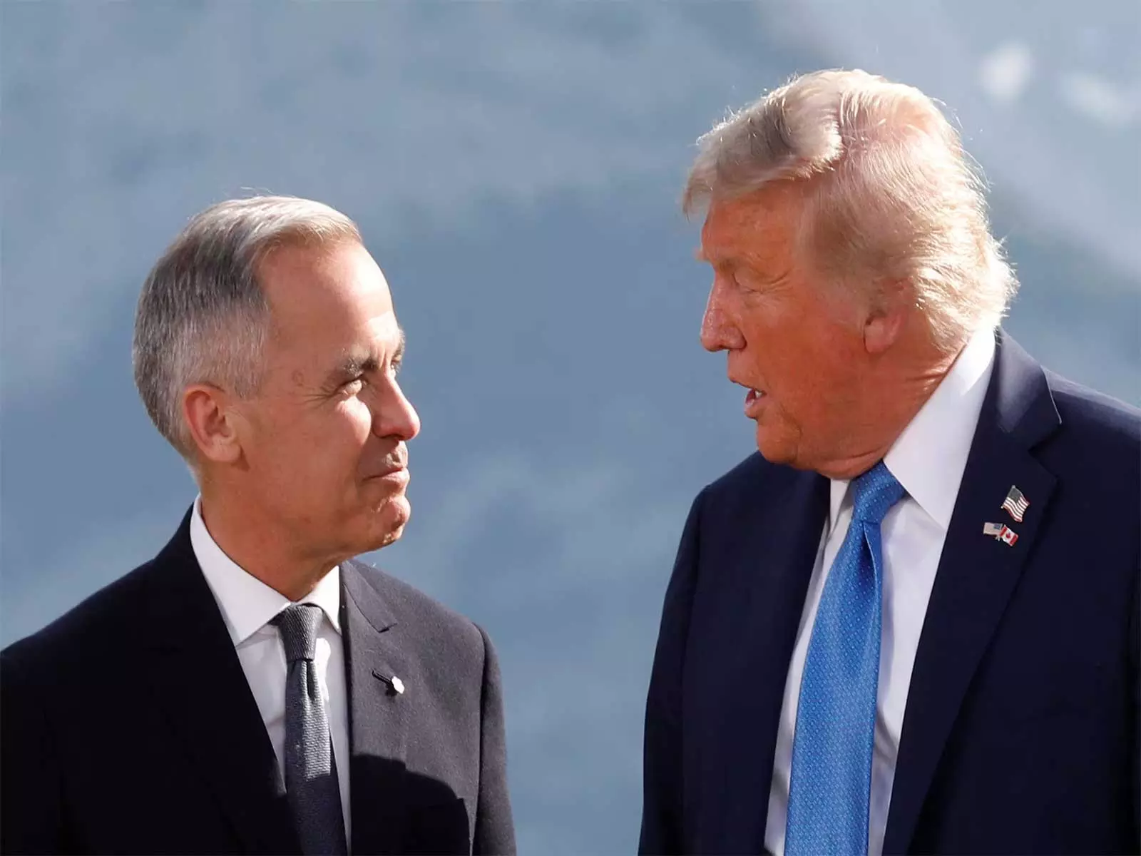 उन्हें हमें भुगतान करना चाहिए: जहरीली हवा के बीच Trump ने कनाडा पर टैरिफ लगाने की दी धमकी उन्हें हमें भुगतान करना चाहिए: जहरीली हवा के बीच Trump ने कनाडा पर टैरिफ लगाने की दी धमकी