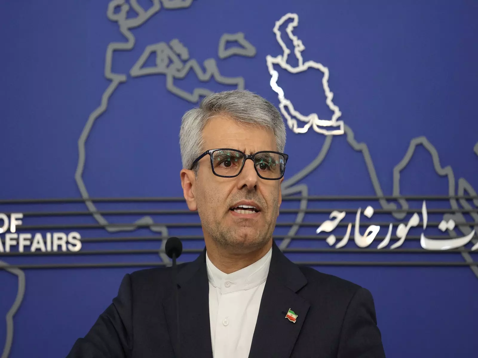 ज़मीनी हमले के लिए मिनटों की उल्टी गिनती: Iran के विदेश मंत्रालय ने अमेरिका को चेतावनी दी ज़मीनी हमले के लिए मिनटों की उल्टी गिनती: Iran के विदेश मंत्रालय ने अमेरिका को चेतावनी दी