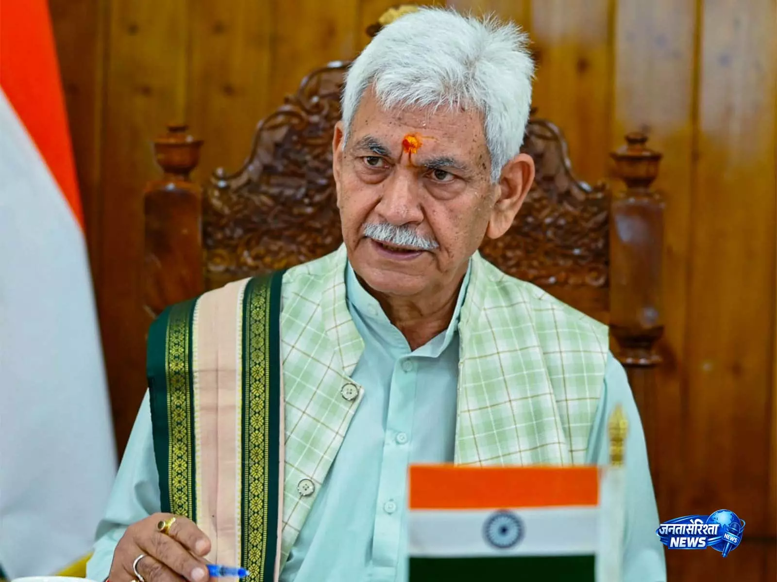 डोडा में चट्टान गिरने से 2 की मौत, 5 घायल डोडा में चट्टान गिरने से 2 की मौत, 5 घायल