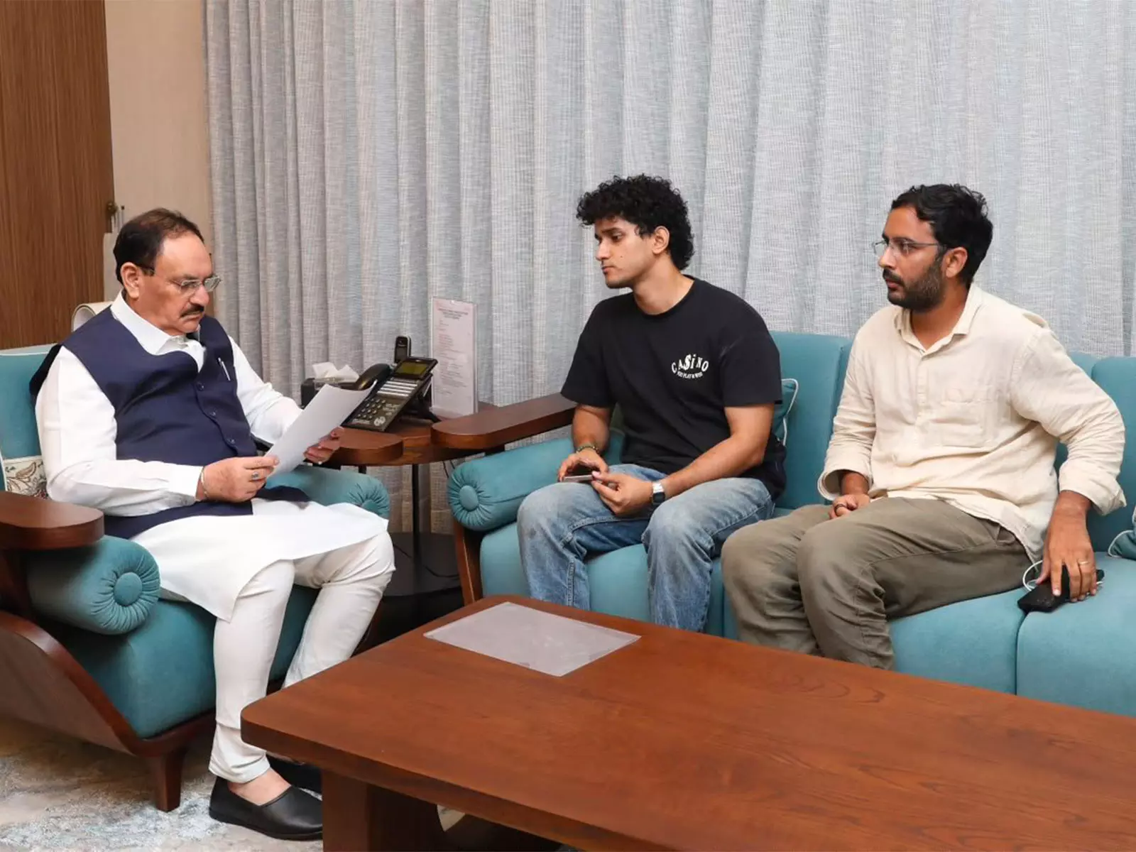 CJP प्रतिनिधिमंडल ने नड्डा से की मुलाकात, तीन मांगें रखीं CJP प्रतिनिधिमंडल ने नड्डा से की मुलाकात, तीन मांगें रखीं