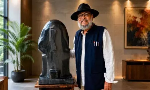 आधुनिक भारतीय मूर्तिकला के अग्रदूत हिम्मत शाह का बचपन सिंधु घाटी सभ्यता के अवशेषों के बीच बीता आधुनिक भारतीय मूर्तिकला के अग्रदूत हिम्मत शाह का बचपन सिंधु घाटी सभ्यता के अवशेषों के बीच बीता