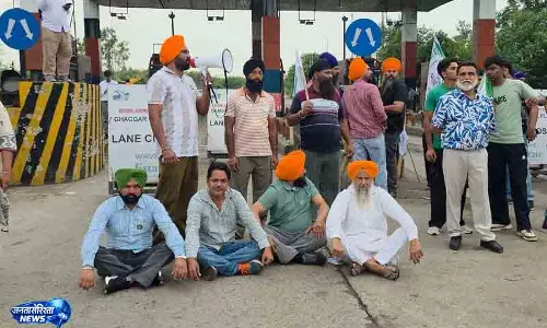 Delhi रैली से पहले किसान नेताओं पर कार्रवाई Delhi रैली से पहले किसान नेताओं पर कार्रवाई