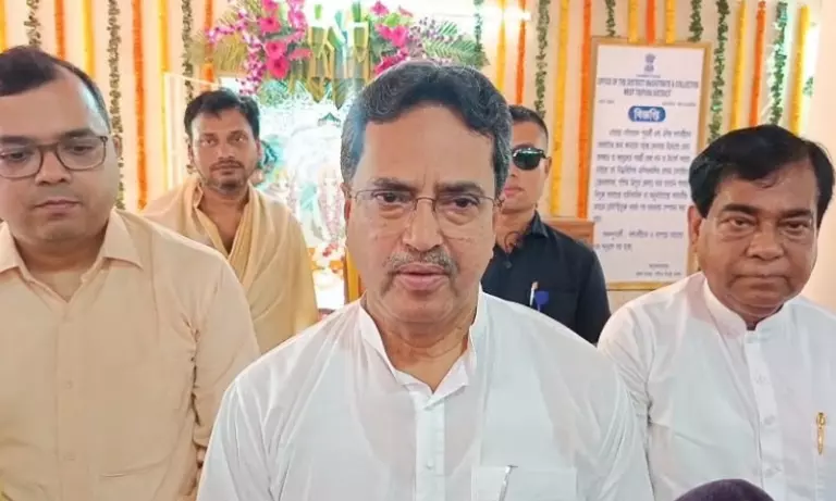 Tripura मुख्यमंत्री माणिक साहा ने DGP अनुराग के निधन पर दुख जताया Tripura मुख्यमंत्री माणिक साहा ने DGP अनुराग के निधन पर दुख जताया
