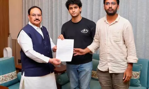 कॉकरोच जनता पार्टी के सदस्यों के साथ बैठक अच्छी रहीः जेपी नड्डा