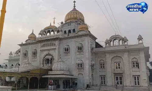 Delhi गुरुद्वारा बंगला साहिब बना प्रदर्शनकारियों का सहारा Delhi गुरुद्वारा बंगला साहिब बना प्रदर्शनकारियों का सहारा