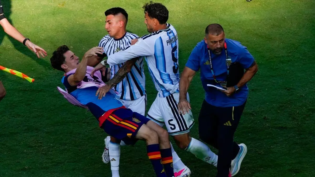 FIFA Ban या Suspension? वर्ल्ड कप फाइनल विवाद के बाद अर्जेंटीना के खिलाड़ियों पर मंडराया खतरा