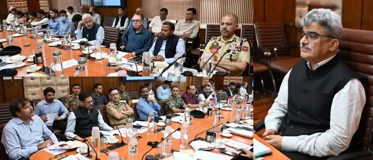 Srinagar: अमरनाथ यात्रा में सुविधाएं बढ़ाने पर जोर, मुख्य सचिव ने सीएपीएफ सिफारिशों का लिया जायजा Srinagar: अमरनाथ यात्रा में सुविधाएं बढ़ाने पर जोर, मुख्य सचिव ने सीएपीएफ सिफारिशों का लिया जायजा