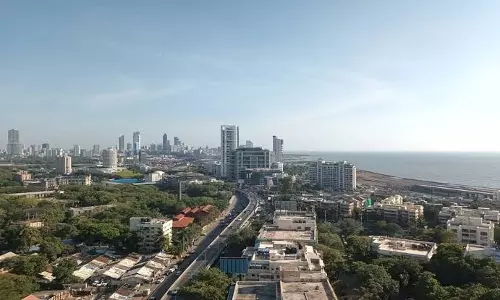 Mumbai: रियल एस्टेट को नई रफ्तार देने की तैयारी, महाराष्ट्र में आएगा डेल्टा कानून Mumbai: रियल एस्टेट को नई रफ्तार देने की तैयारी, महाराष्ट्र में आएगा डेल्टा कानून