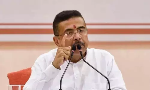 Kolkata: सीएम शुभेंदु अधिकारी ने किया मुआवजे का ऐलान, घायलों को भी मिलेगी सहायता Kolkata: सीएम शुभेंदु अधिकारी ने किया मुआवजे का ऐलान, घायलों को भी मिलेगी सहायता