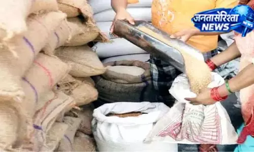 बारिश के खतरे के बीच सरकार का तोहफा, 3 महीने का राशन साथ मिलेगा बारिश के खतरे के बीच सरकार का तोहफा, 3 महीने का राशन साथ मिलेगा