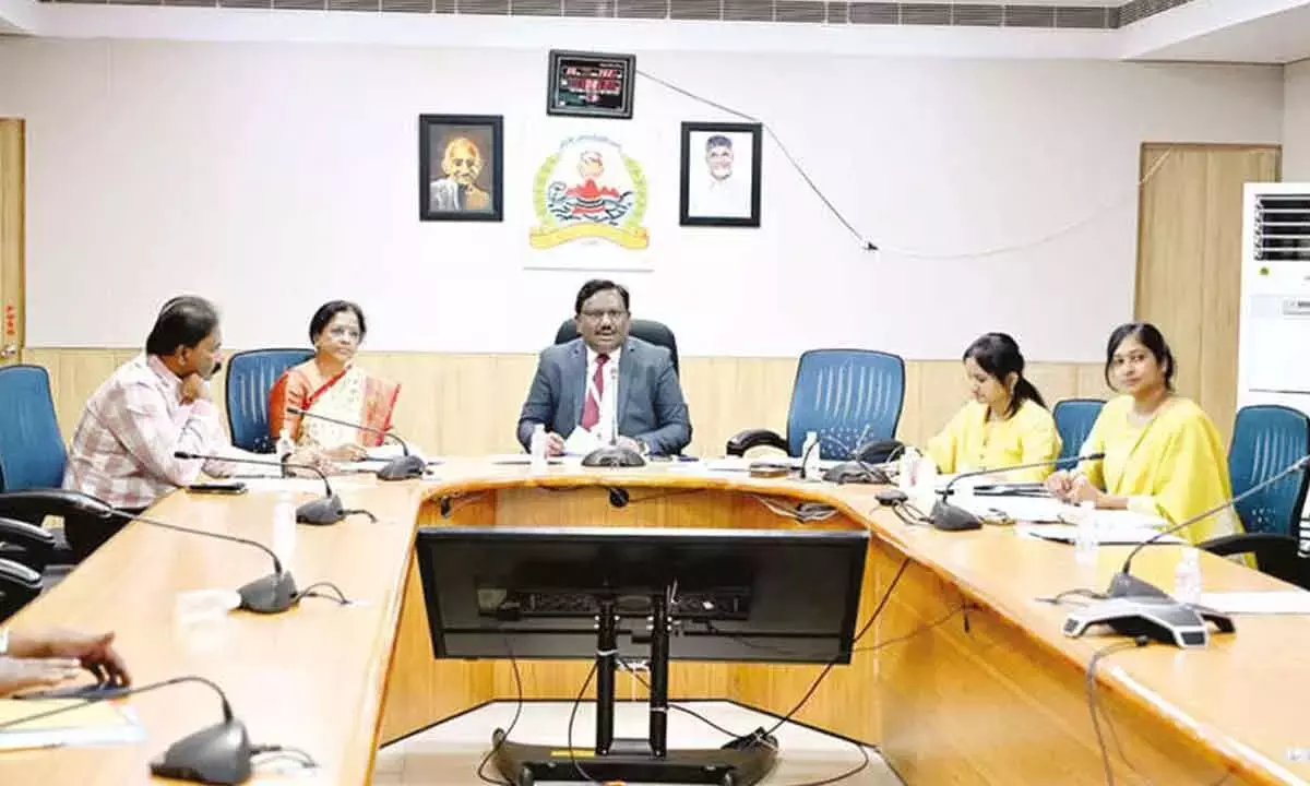 Andhra: जीएमसी में 17 नए संबद्ध स्वास्थ्य देखभाल पाठ्यक्रम Andhra: जीएमसी में 17 नए संबद्ध स्वास्थ्य देखभाल पाठ्यक्रम