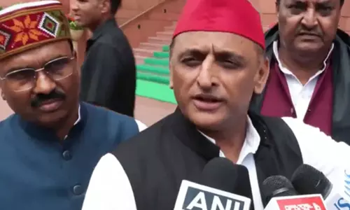 अखिलेश यादव का NEET पर हमला, बोले नीट बन गया चीट अखिलेश यादव का NEET पर हमला, बोले नीट बन गया चीट