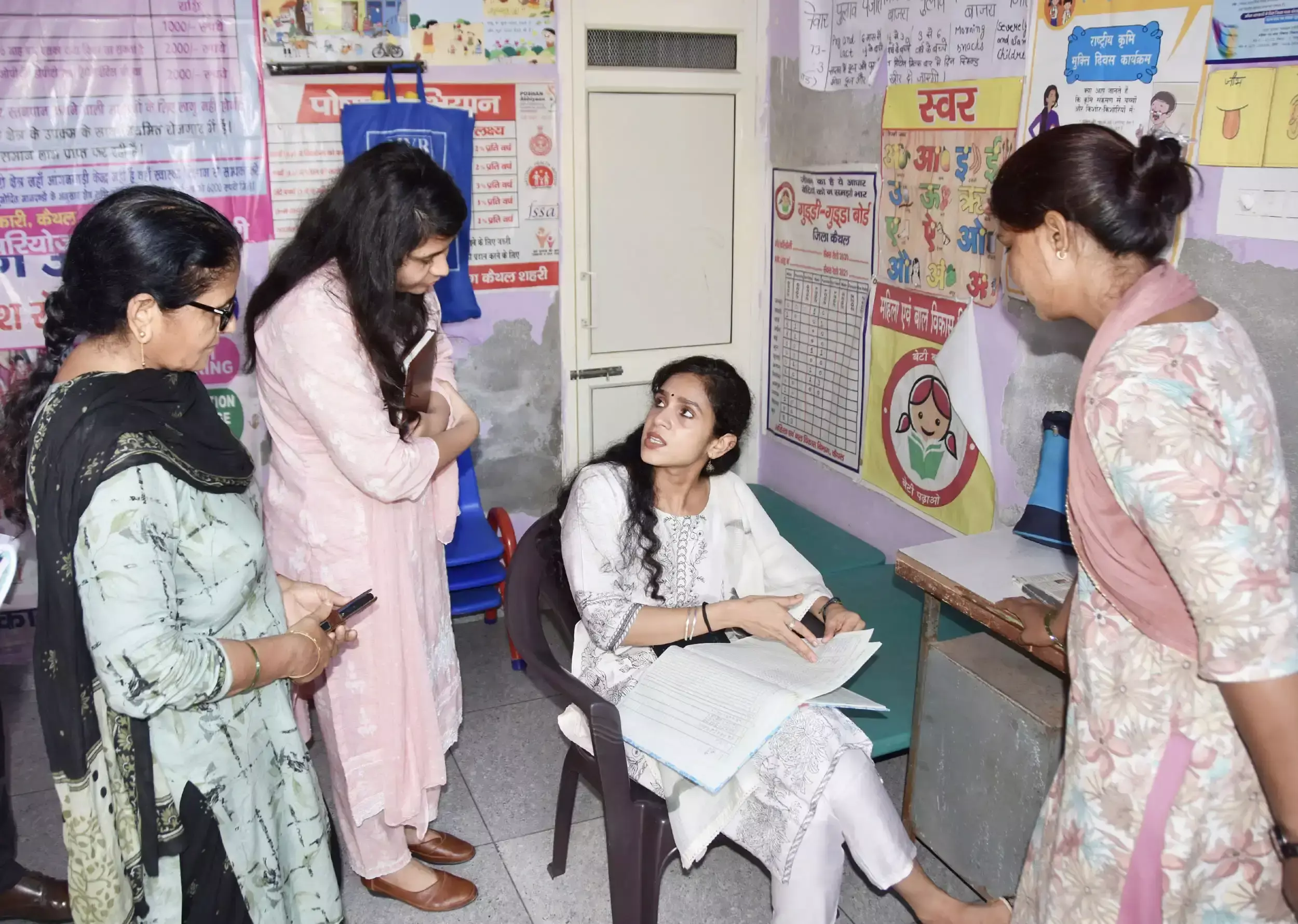 Kaithal: डीसी के निरीक्षण में रिकॉर्ड अव्यवस्थित, आंगनबाड़ी वर्कर-सुपरवाइजर पर कार्रवाई Kaithal: डीसी के निरीक्षण में रिकॉर्ड अव्यवस्थित, आंगनबाड़ी वर्कर-सुपरवाइजर पर कार्रवाई