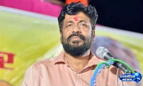सदाभाऊ खोत के बयान पर विवाद, Bacchu Kadu बोले, प्रदर्शनकारियों को आतंकी कहना गलत सदाभाऊ खोत के बयान पर विवाद, Bacchu Kadu बोले, प्रदर्शनकारियों को आतंकी कहना गलत