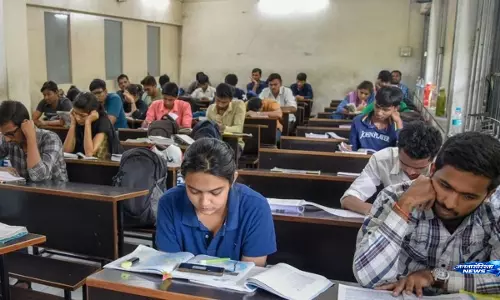 प्रतियोगी परीक्षाओं की तैयारी होगी आसान, नगर निगम देगा मुफ्त कोचिंग की सुविधा प्रतियोगी परीक्षाओं की तैयारी होगी आसान, नगर निगम देगा मुफ्त कोचिंग की सुविधा