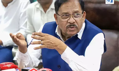कर्नाटक सरकार की दलित संगठनों के नेताओं के साथ बैठक, बैकलॉग रिक्तियां भरने का ऐलान कर्नाटक सरकार की दलित संगठनों के नेताओं के साथ बैठक, बैकलॉग रिक्तियां भरने का ऐलान