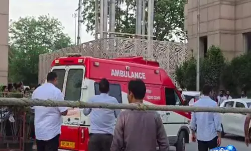 HC आदेश के बाद सोनम वांगचुक सफदरजंग से मेदांता अस्पताल शिफ्ट HC आदेश के बाद सोनम वांगचुक सफदरजंग से मेदांता अस्पताल शिफ्ट