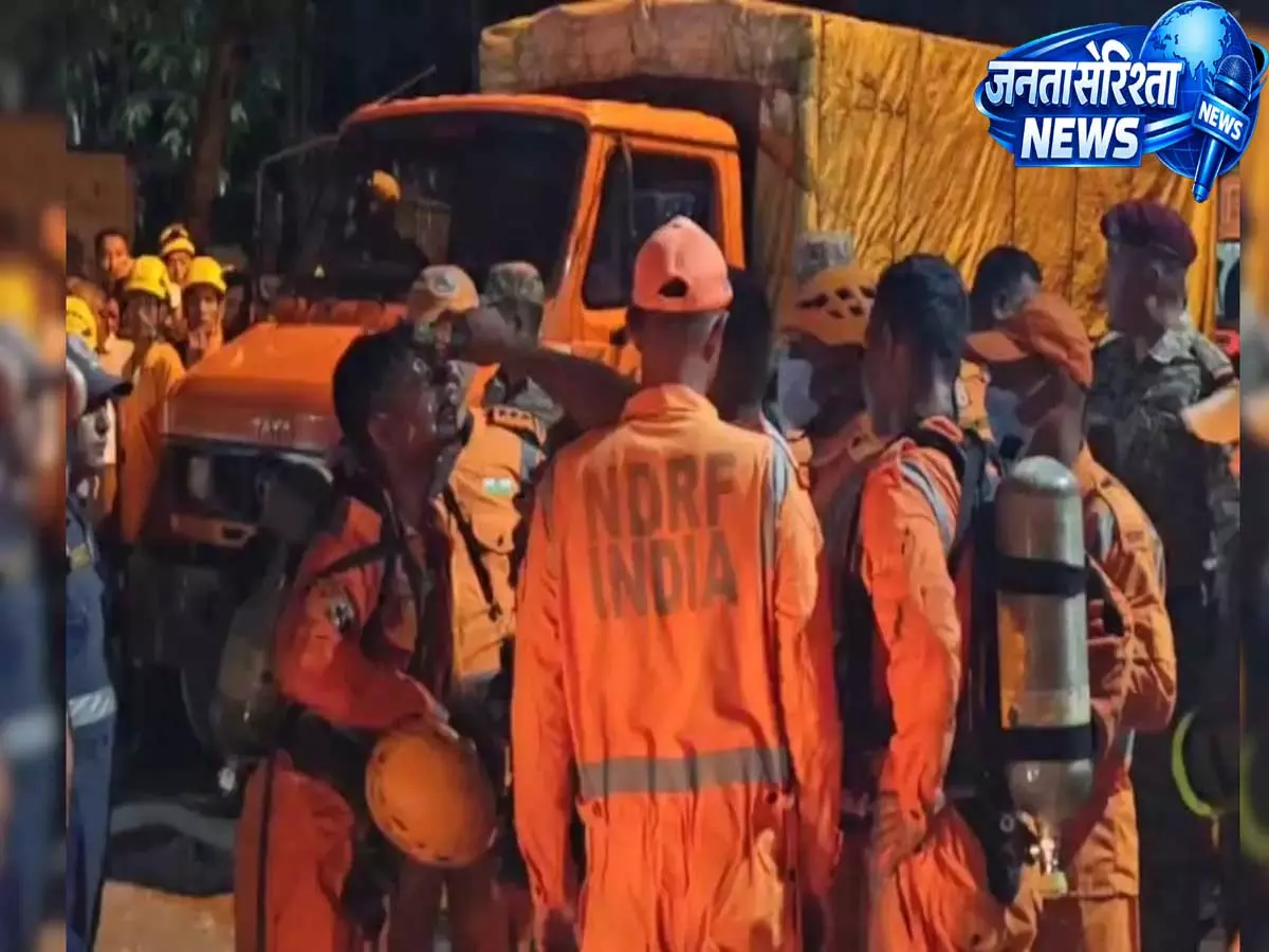 सिक्किम में निर्माणाधीन सुरंग ढहने से 7 मजदूरों की मौत, बचाव अभियान जारी सिक्किम में निर्माणाधीन सुरंग ढहने से 7 मजदूरों की मौत, बचाव अभियान जारी