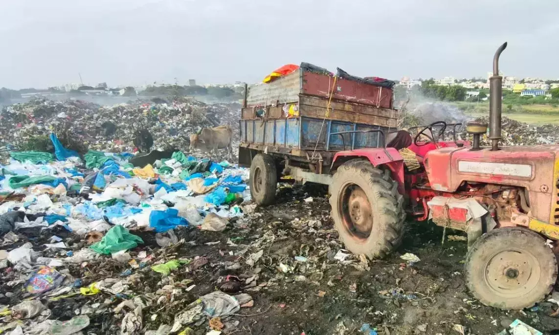 Andhra: अनंतपुर डंपयार्ड श्रमिकों को सुरक्षा उपकरण वितरित किए गए Andhra: अनंतपुर डंपयार्ड श्रमिकों को सुरक्षा उपकरण वितरित किए गए