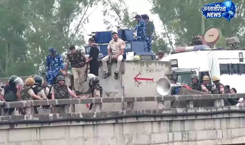 Punjab किसान रैली: शंभू बॉर्डर सील, किसान हिरासत में Punjab किसान रैली: शंभू बॉर्डर सील, किसान हिरासत में