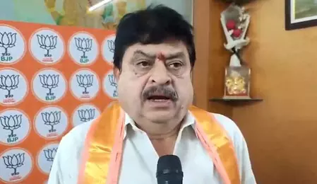 दिल्ली में प्रदर्शन को लेकर भाजपा नेताओं का विपक्ष पर हमला, कहा- राजनीतिक कारणों से प्रेरित था आंदोलन दिल्ली में प्रदर्शन को लेकर भाजपा नेताओं का विपक्ष पर हमला, कहा- राजनीतिक कारणों से प्रेरित था आंदोलन