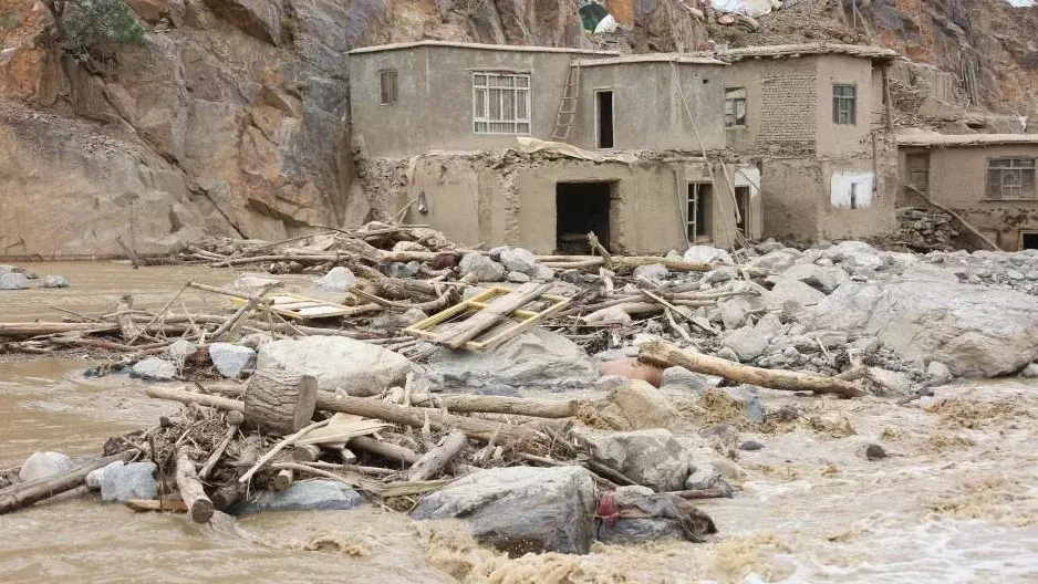 पूर्वी अफगानिस्तान में बाढ़ से 20 लोगों की मौत और 100 से ज्यादा लोग लापता पूर्वी अफगानिस्तान में बाढ़ से 20 लोगों की मौत और 100 से ज्यादा लोग लापता