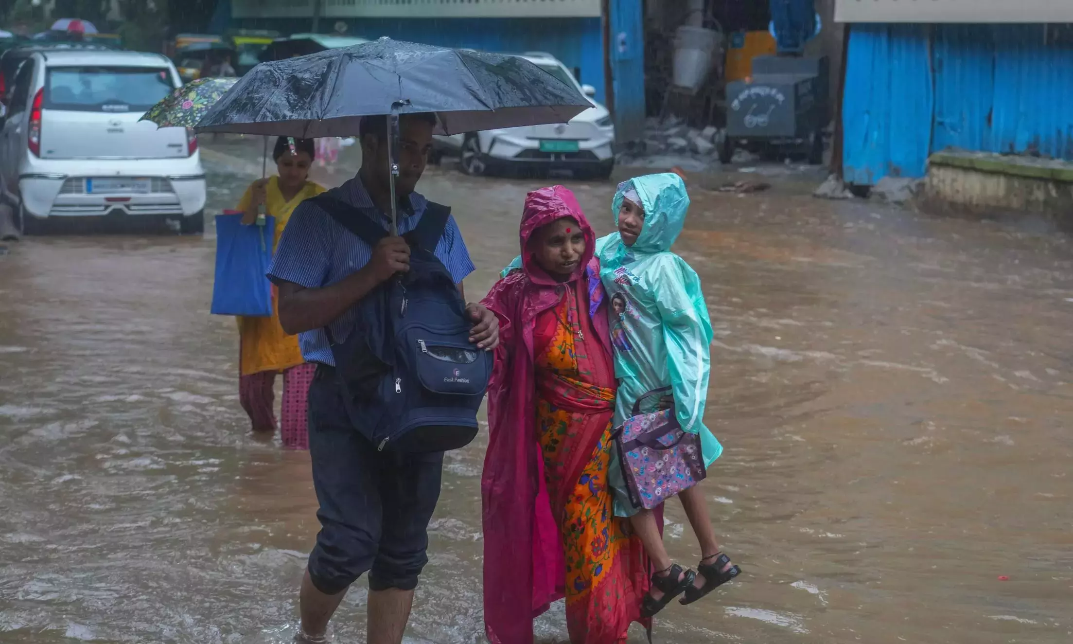 Telangana में व्यापक बारिश का एक और दिन देखने को मिलेगा Telangana में व्यापक बारिश का एक और दिन देखने को मिलेगा