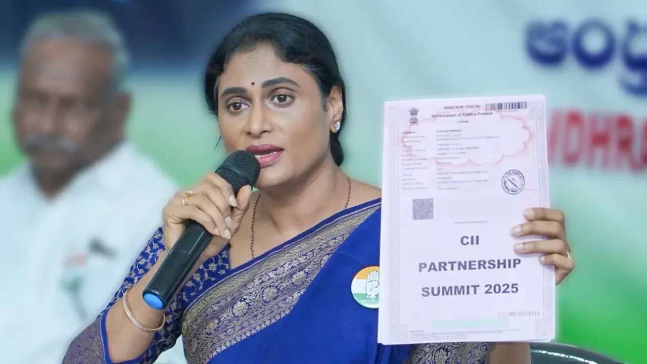 वाईएस शर्मिला की मांग: संसद में किसानों का मुद्दा उठाए टीडीपी गठबंधन वाईएस शर्मिला की मांग: संसद में किसानों का मुद्दा उठाए टीडीपी गठबंधन