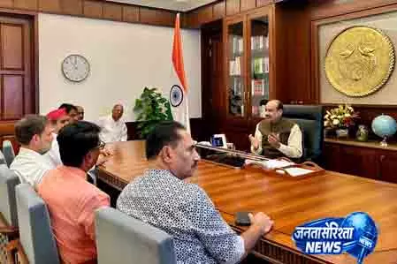 Delhi राहुल गांधी समेत विपक्षी सांसदों ने स्पीकर से की मुलाकात Delhi राहुल गांधी समेत विपक्षी सांसदों ने स्पीकर से की मुलाकात