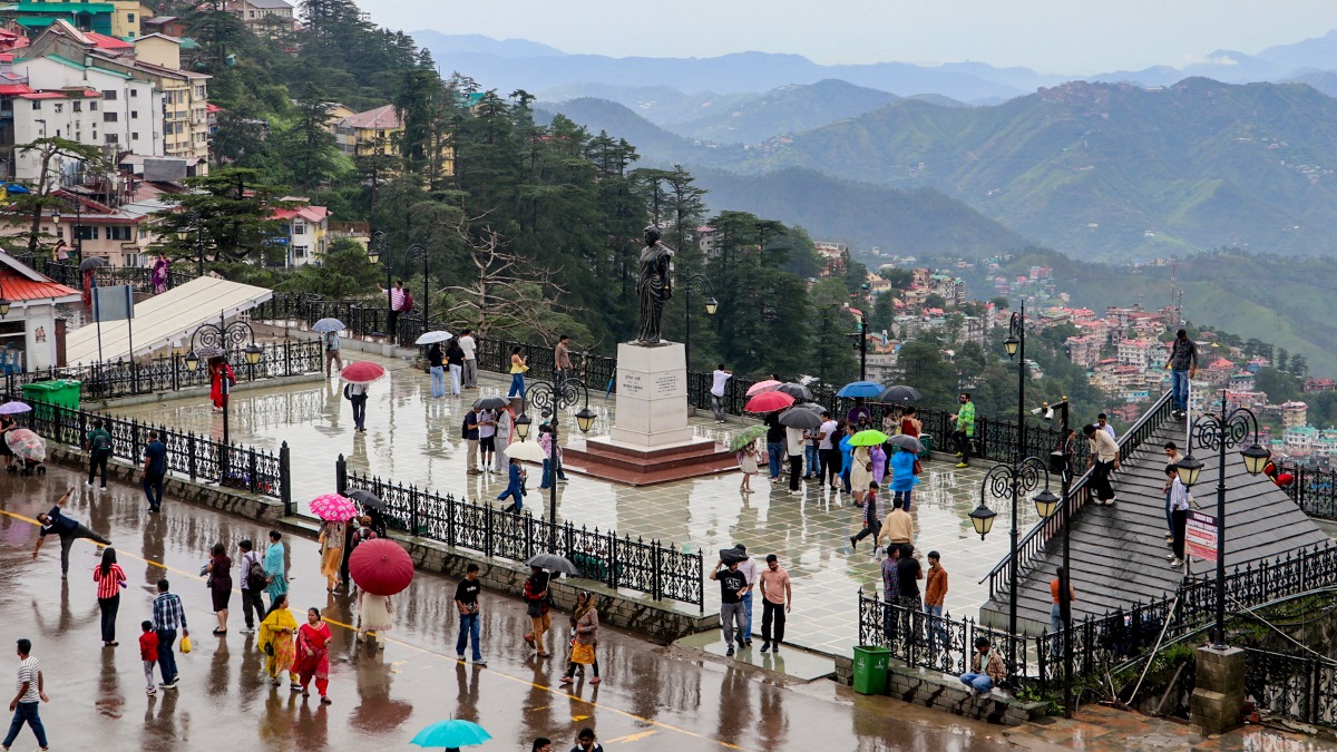 Dehradun: 11 जिलों में फ्लैश फ्लड का खतरा, उत्तराखंड में रेड अलर्ट जैसे हालात
