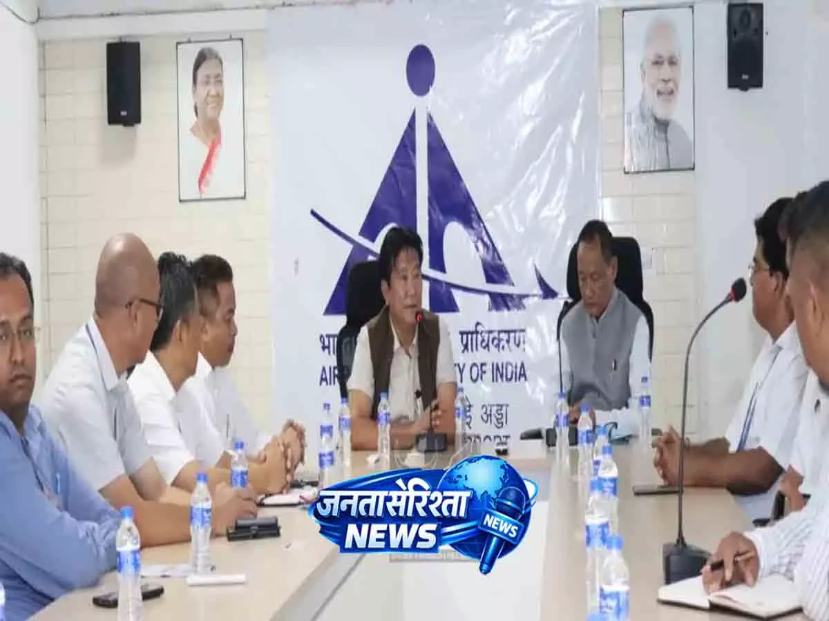 सलाहकार पोंगशी ने दीमापुर रेलवे स्टेशन और एयरपोर्ट प्रोजेक्ट्स की समीक्षा की सलाहकार पोंगशी ने दीमापुर रेलवे स्टेशन और एयरपोर्ट प्रोजेक्ट्स की समीक्षा की