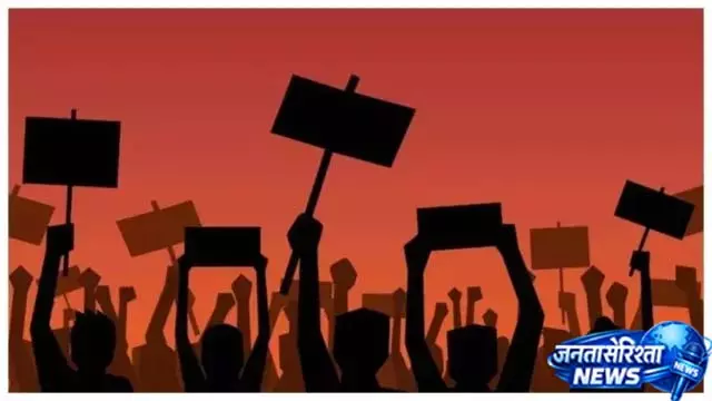 बिहार में छात्रों-शिक्षकों का आंदोलन तेज बिहार में छात्रों-शिक्षकों का आंदोलन तेज