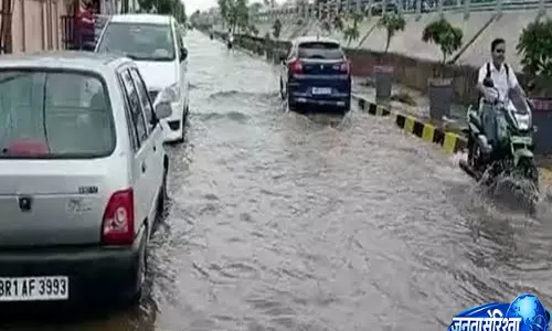 जम्मू-कश्मीर में खराब मौसम का असर, KPDCL ने जारी किए सुरक्षा दिशा-निर्देश और अलर्ट जम्मू-कश्मीर में खराब मौसम का असर, KPDCL ने जारी किए सुरक्षा दिशा-निर्देश और अलर्ट