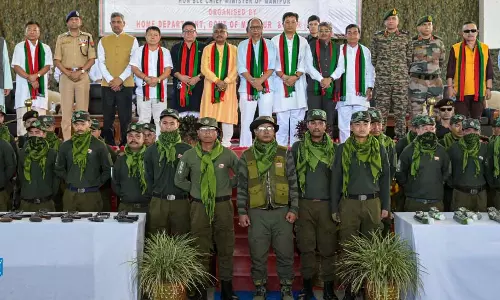 46 उग्रवादियों ने डाले हथियार, सामूहिक आत्मसमर्पण की खबर