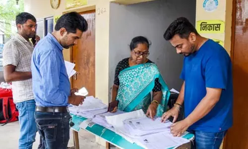 ओडिशा एसईसी ने 2027 के स्थानीय निकाय चुनावों की तैयारियों की समीक्षा की